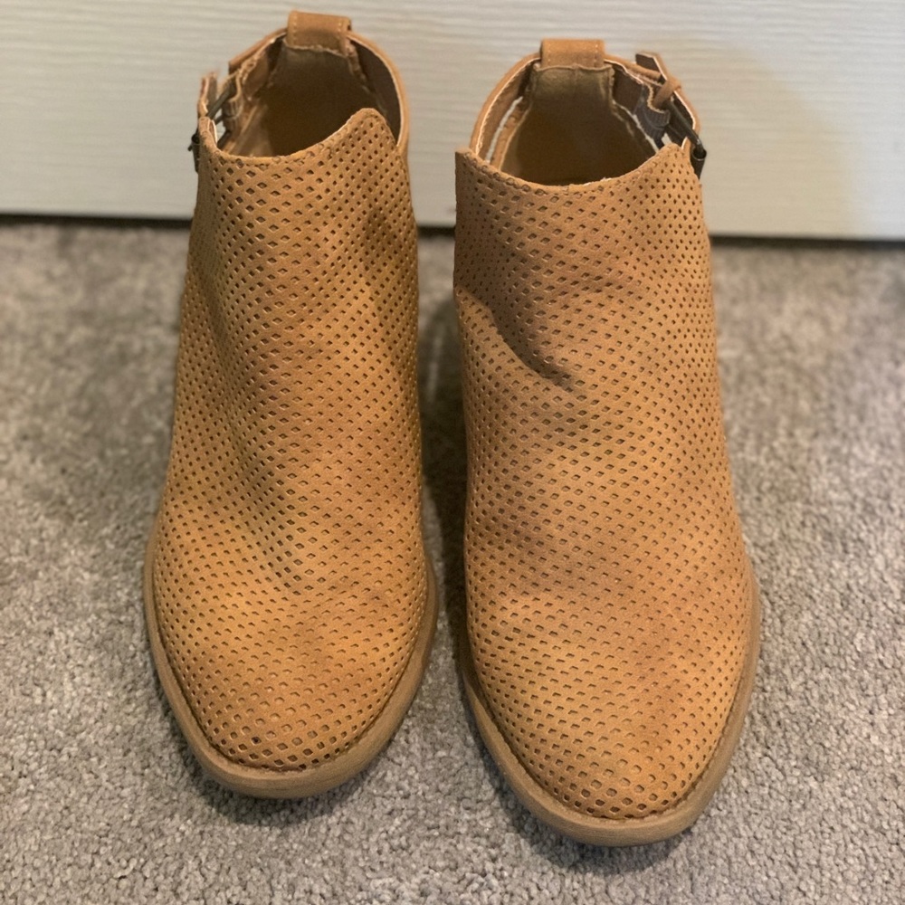 Qupid buckle bootie
